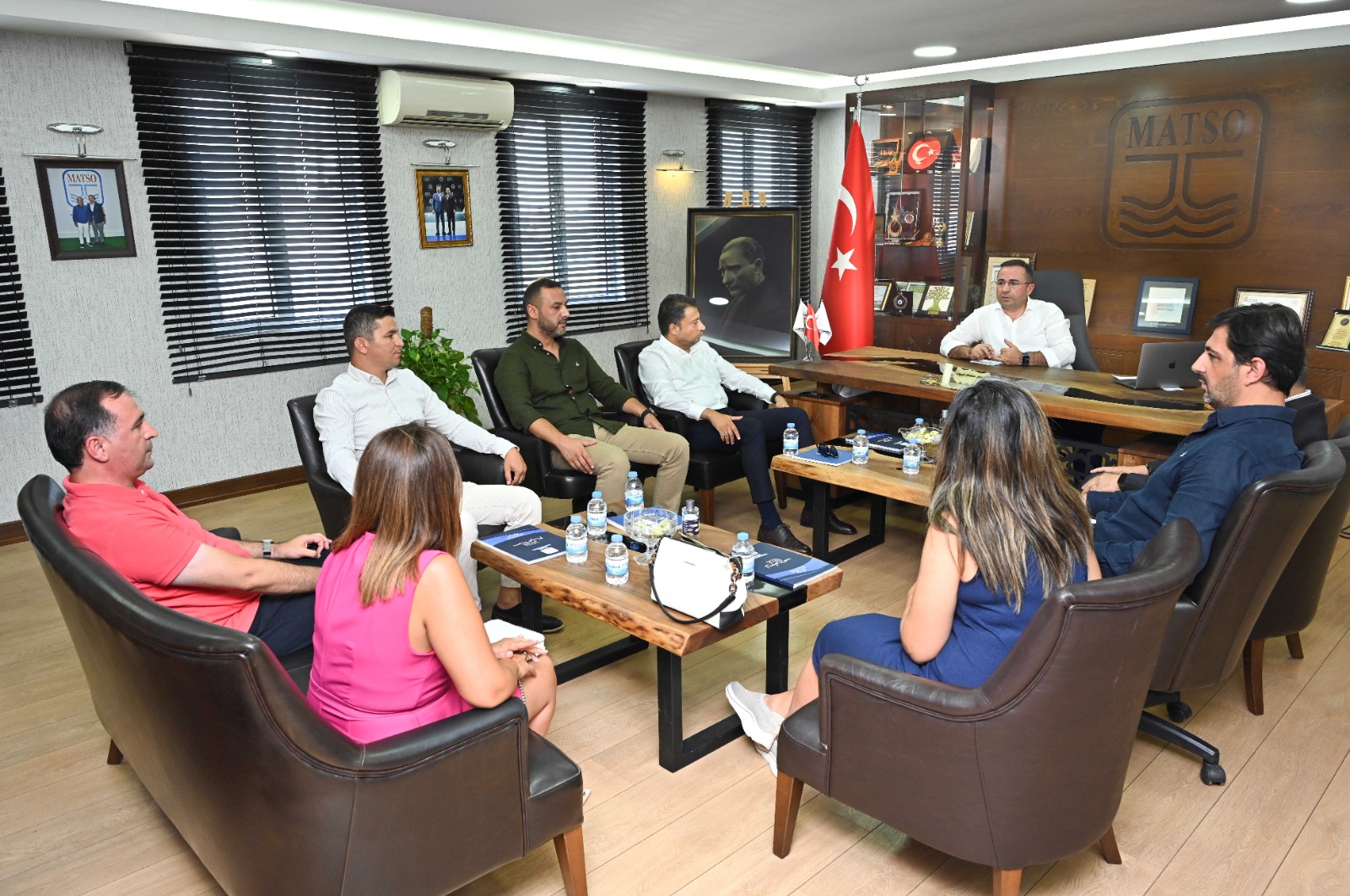 M A T S O D A I S K U R H I Z M E T N O K T A S I 862288 256005