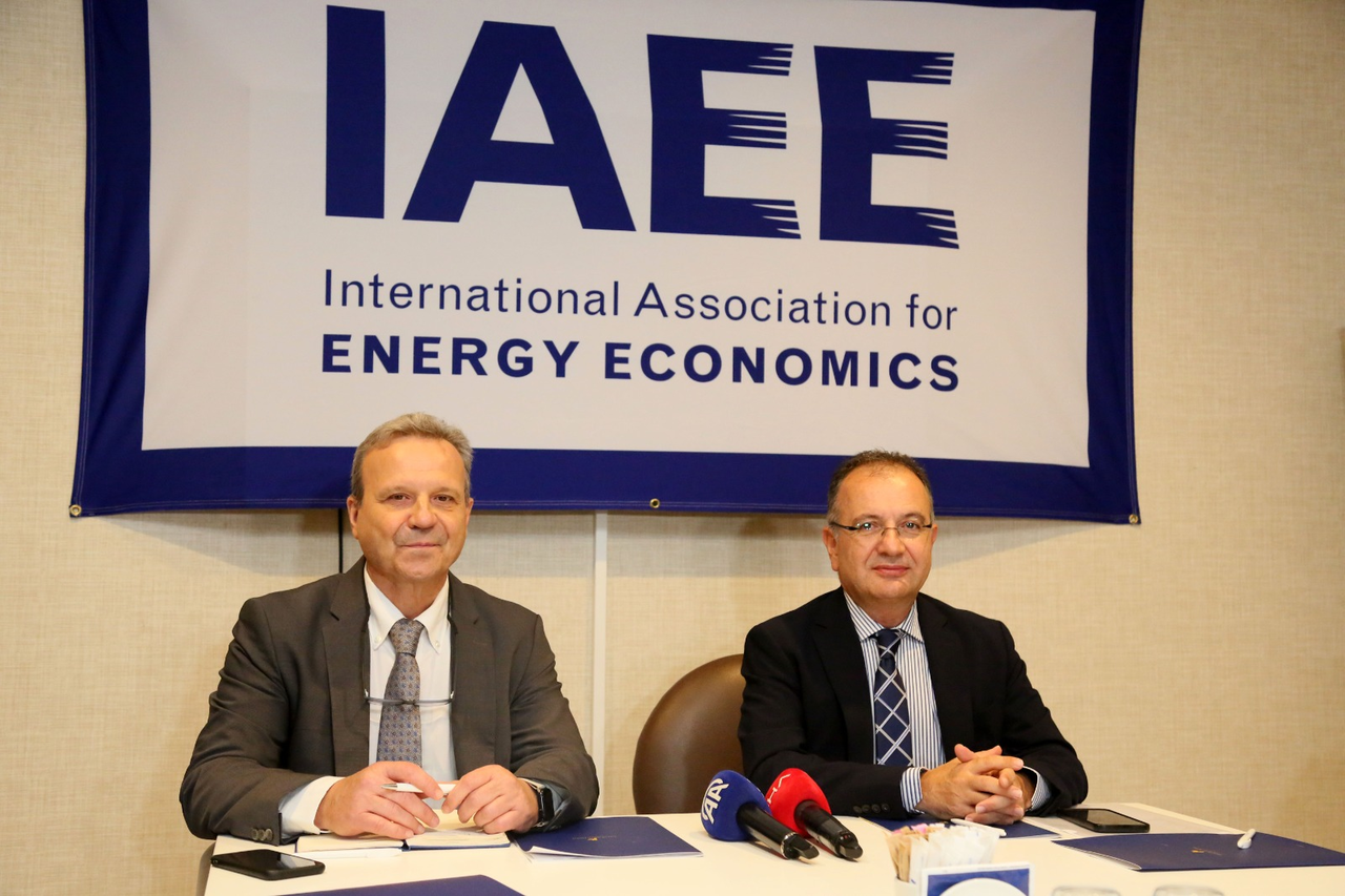 O N U M U Z D E K I 10 Y I L D A D U N Y A D A E L E K T R I K T A 889538 264250