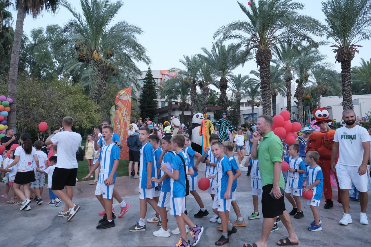 R I X Y K I D S F E S T 10 U N C U Y I L I N D A 873685 259516