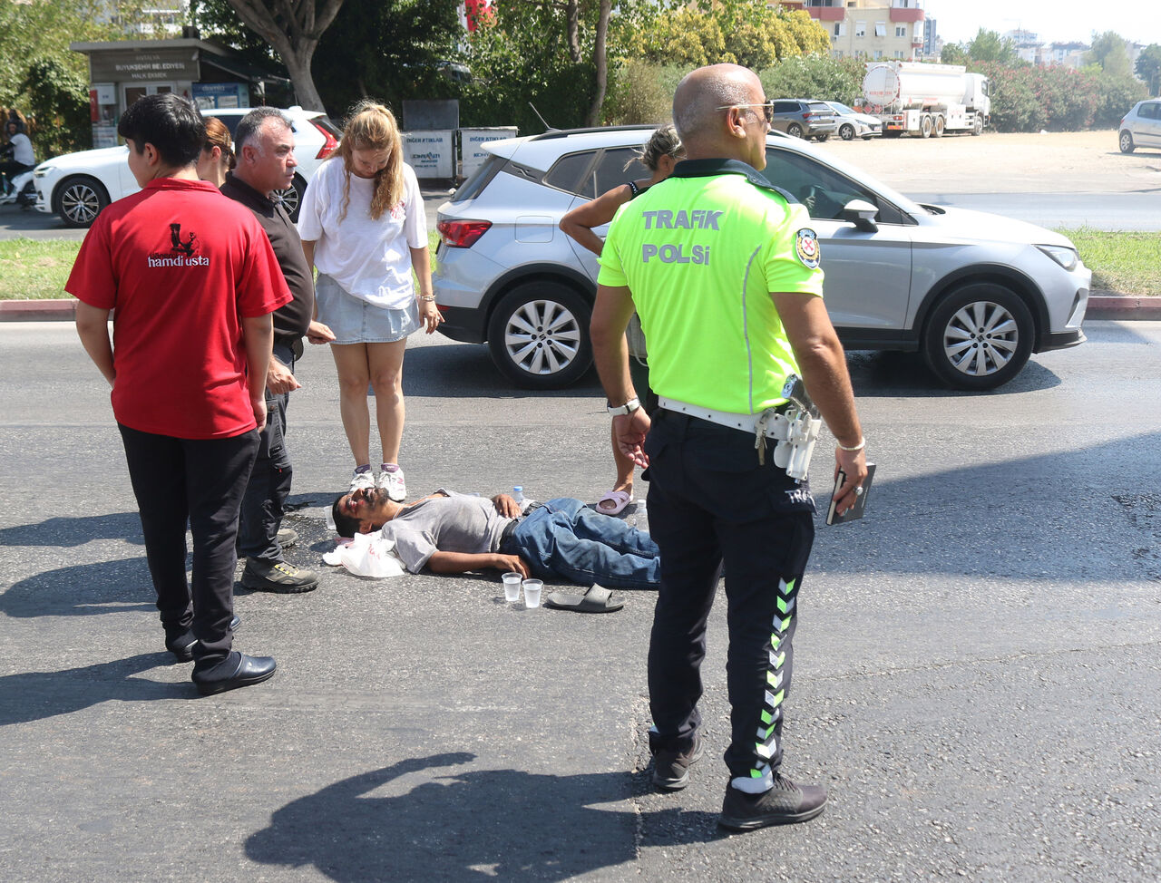 S E R V I S A R A C I K A R S I Y A G E C M E Y E C A L I S A N Y A Y 890948 264605