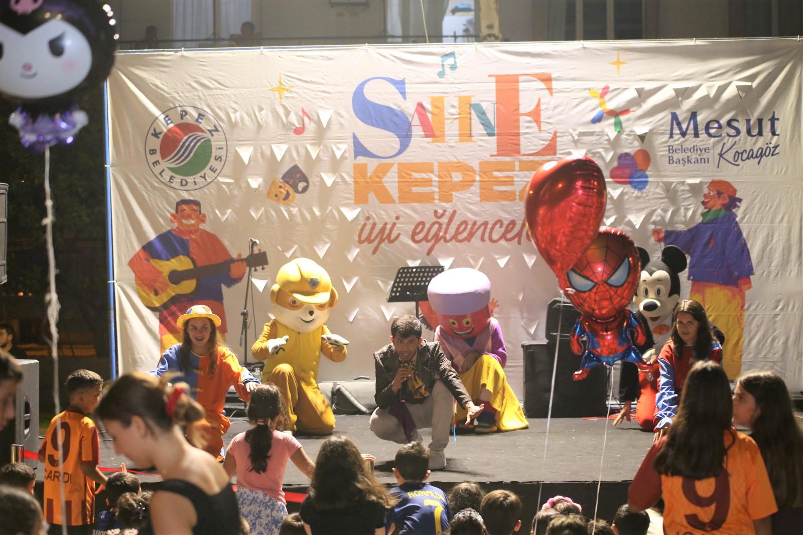 Sahne Kepez Ulus Mahallesine Renk Katti 5