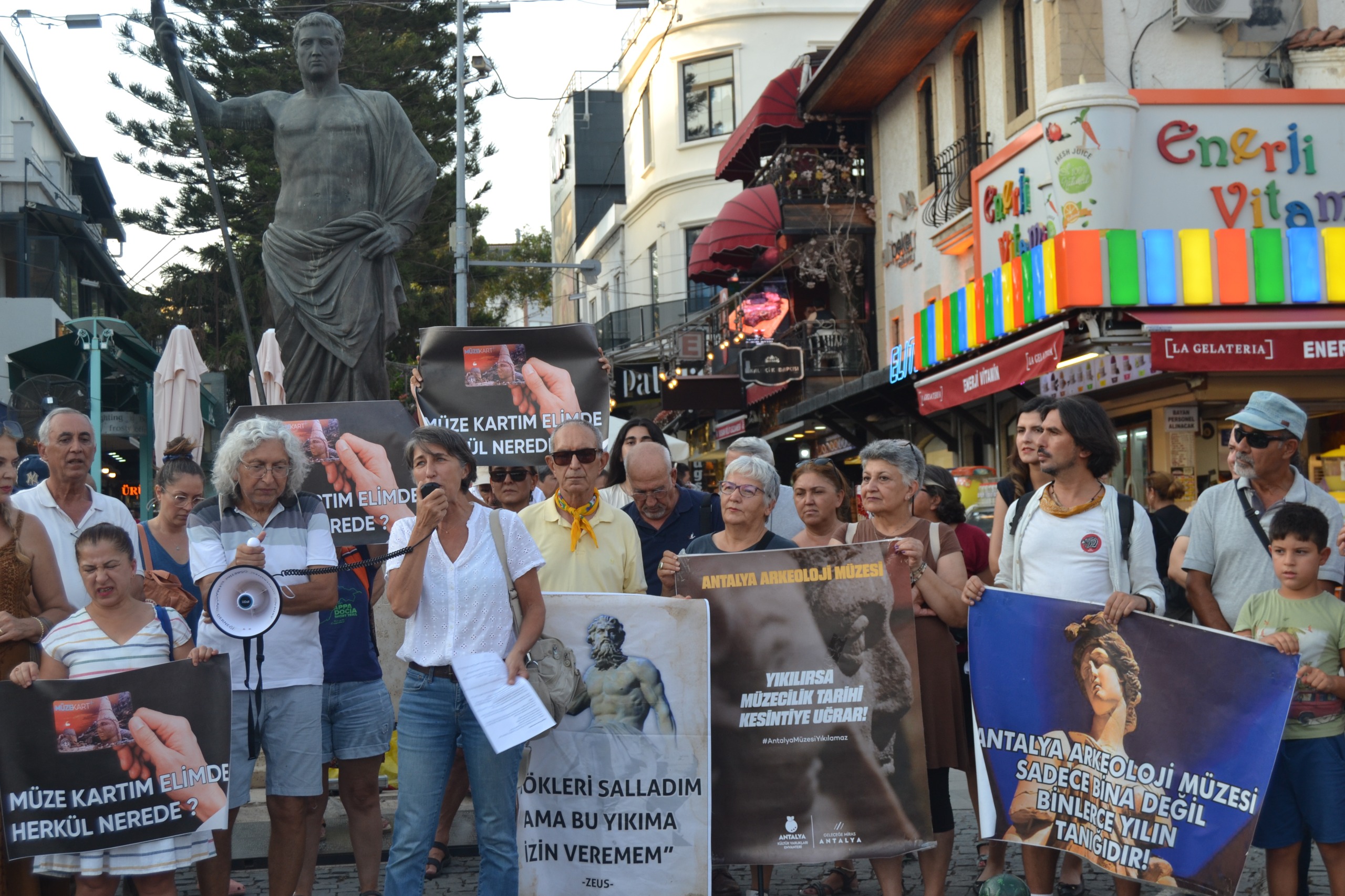 Whatsapp Image 2025 08 14 At 09.21.11