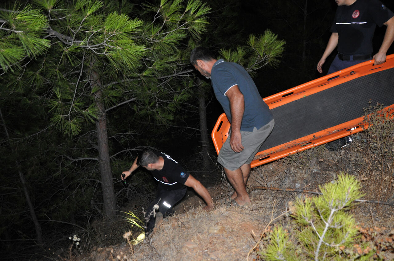 60 M E T R E L I K U C U R U M A Y U V A R L A N A N O T O M O B I L D 902707 268207