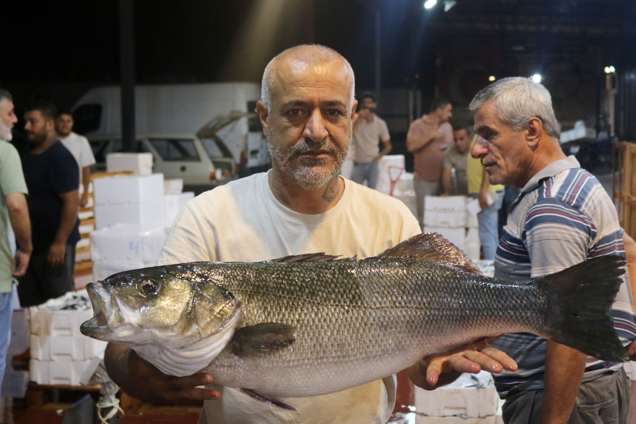 A K D E N I Z D E A V Y A S A G I K A L K T I 1 K I L O F I Y A 915389 271977