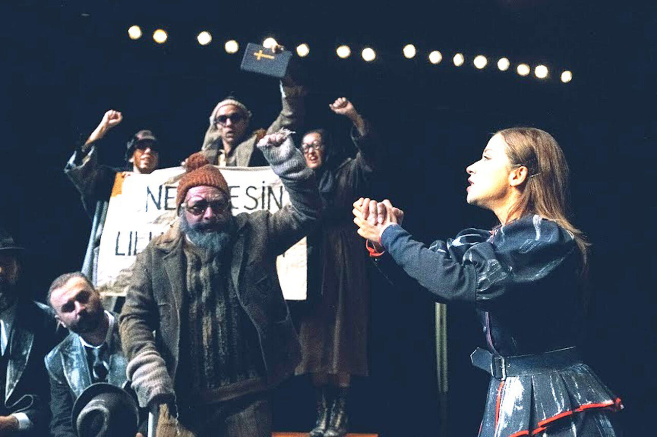 A N T A L Y A D A A D T P E R D E S I P R O M I Y E R L E A C I L I Y 928400 275755