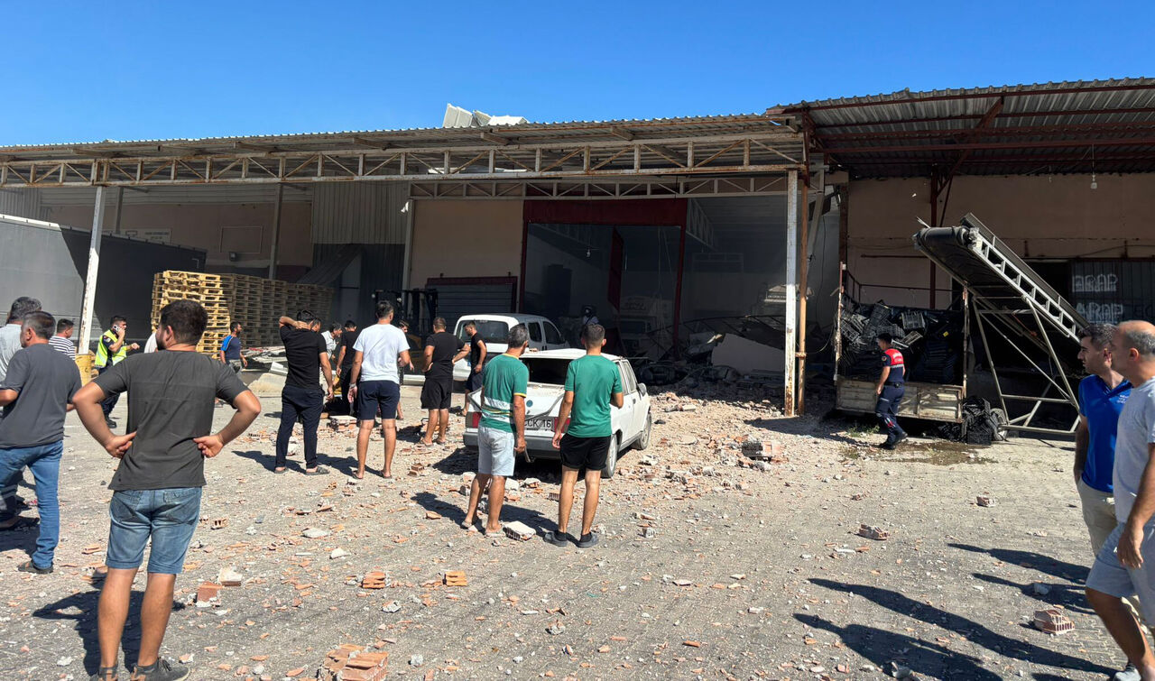 A N T A L Y A D A T O P T A N C I H A L I N D E K I I S Y E R I N D 926463 275198