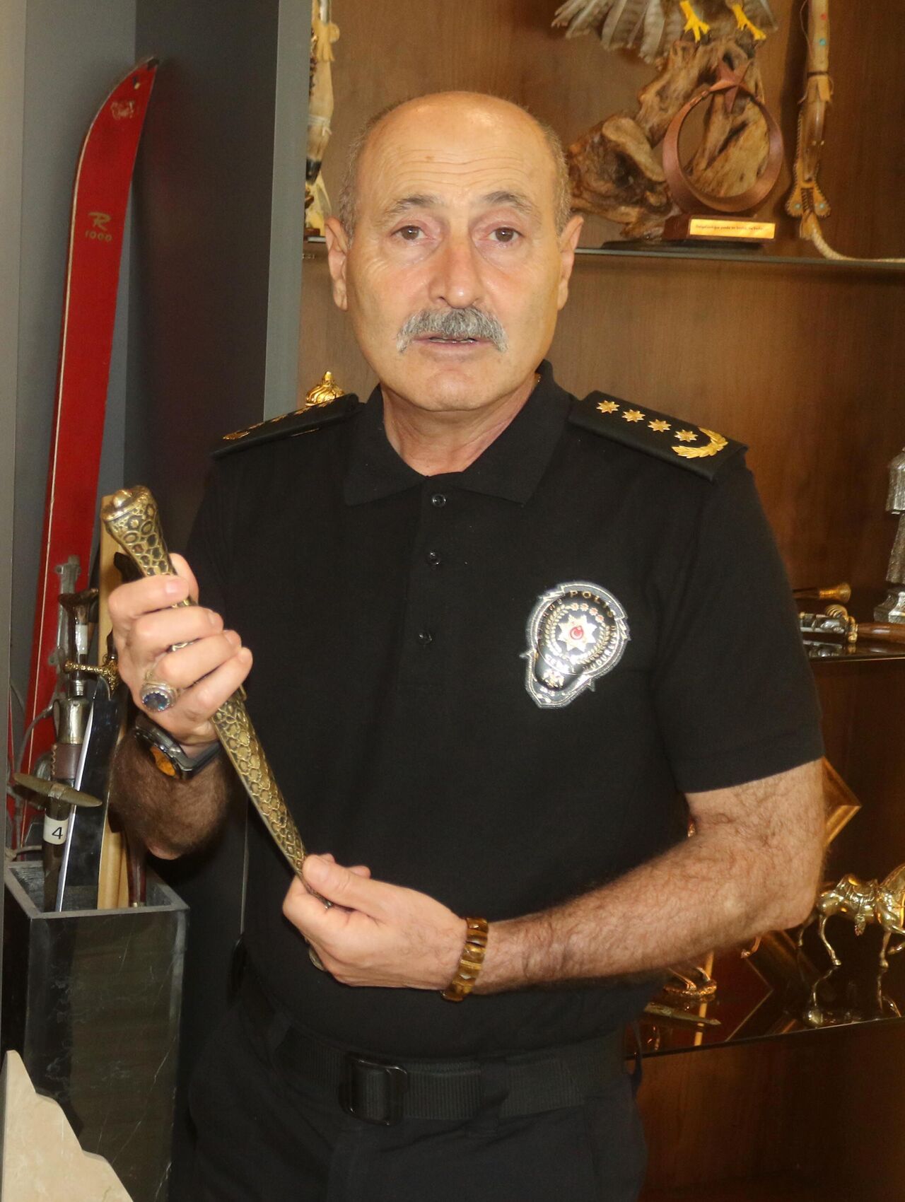 A N T A L Y A N I N Y E N I E M N I Y E T M U D U R U Z A I M O G L U 938543 278685