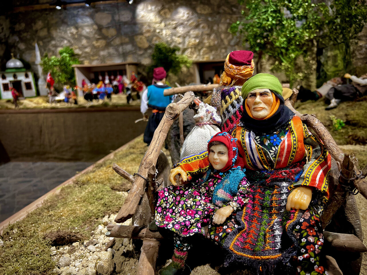 C E Z A E V I A N A D O L U M U Z E S I O L D U 905430 268976