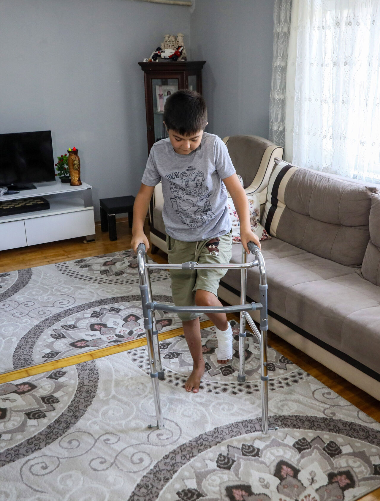 D O G U M G U N U H E D I Y E S I K U S U N P E S I N D E N 6 N C I 922445 274079