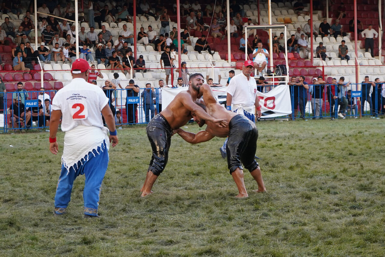 E L M A L I’ D A B A S P E H L I V A N E N E S D O G A N 902900 268265