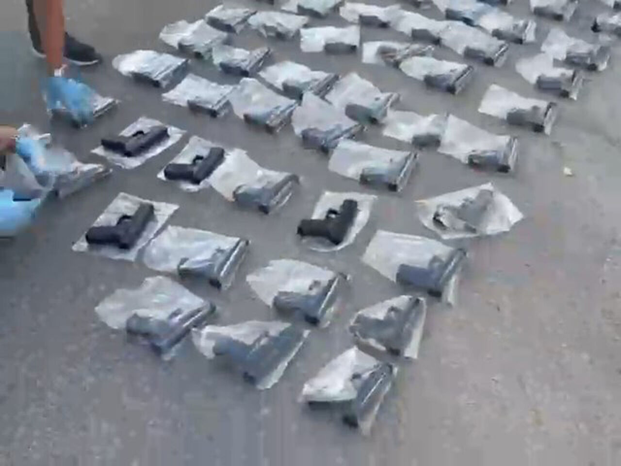 K E P E Z’ D E K A C A K S I L A H O P E R A S Y O N U 72 T A B A 898338 266922