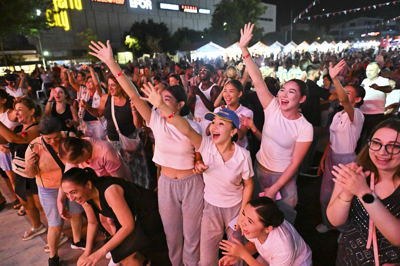 M U R A T P A S A D A R E N K L I B U L U S M A 907842 269731