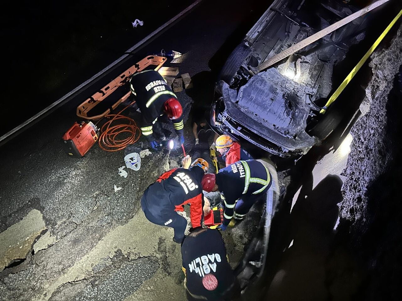 R I Z E D E Y A G I S S E L V E H E Y E L A N A N E D E N O L D 922424 274072