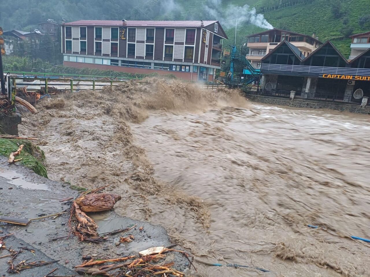 R I Z E D E Y A G I S S E L V E H E Y E L A N A N E D E N O L D 922429 274072