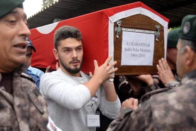 S E H I T P O L I S M E M U R U M E M L E K E T I N E U G U R L A N D I 900406 267515