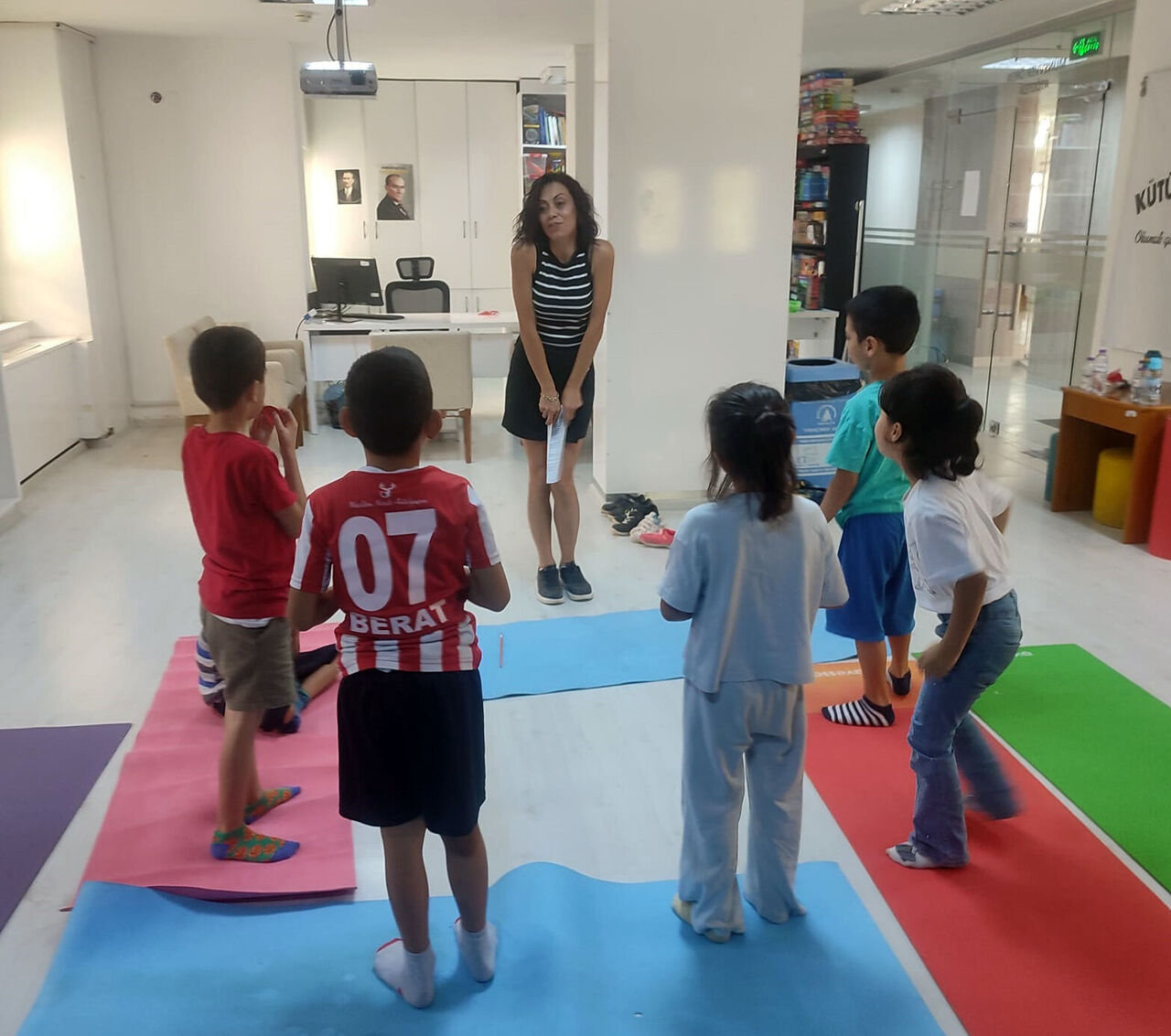 T E K E L I O G L U I L H A L K K U T U P H A N E S I S E V G I E V L 937712 278452