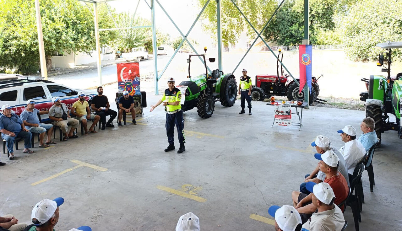 T R A K T O R V E T A R I M A R A C L A R I S U R U C U L E R I N E T 916004 272156