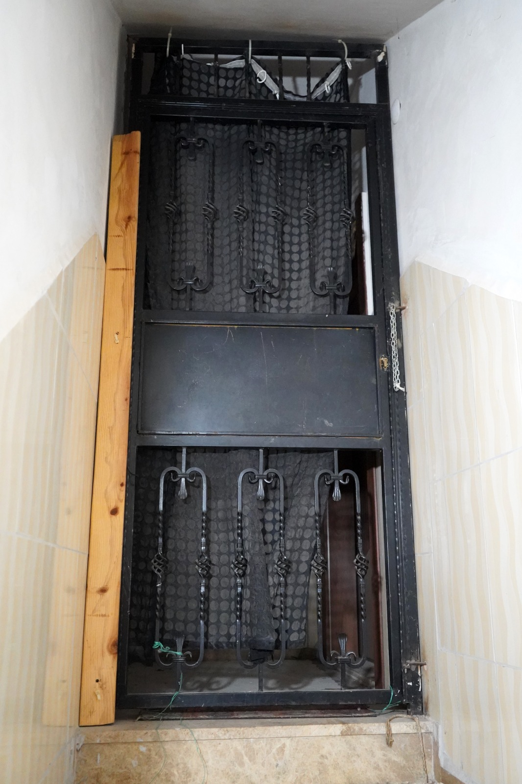 Y A N G I N A M U D A H A L E D E ‘ D E M I R K A P I E N G E L I’ I 907585 269651