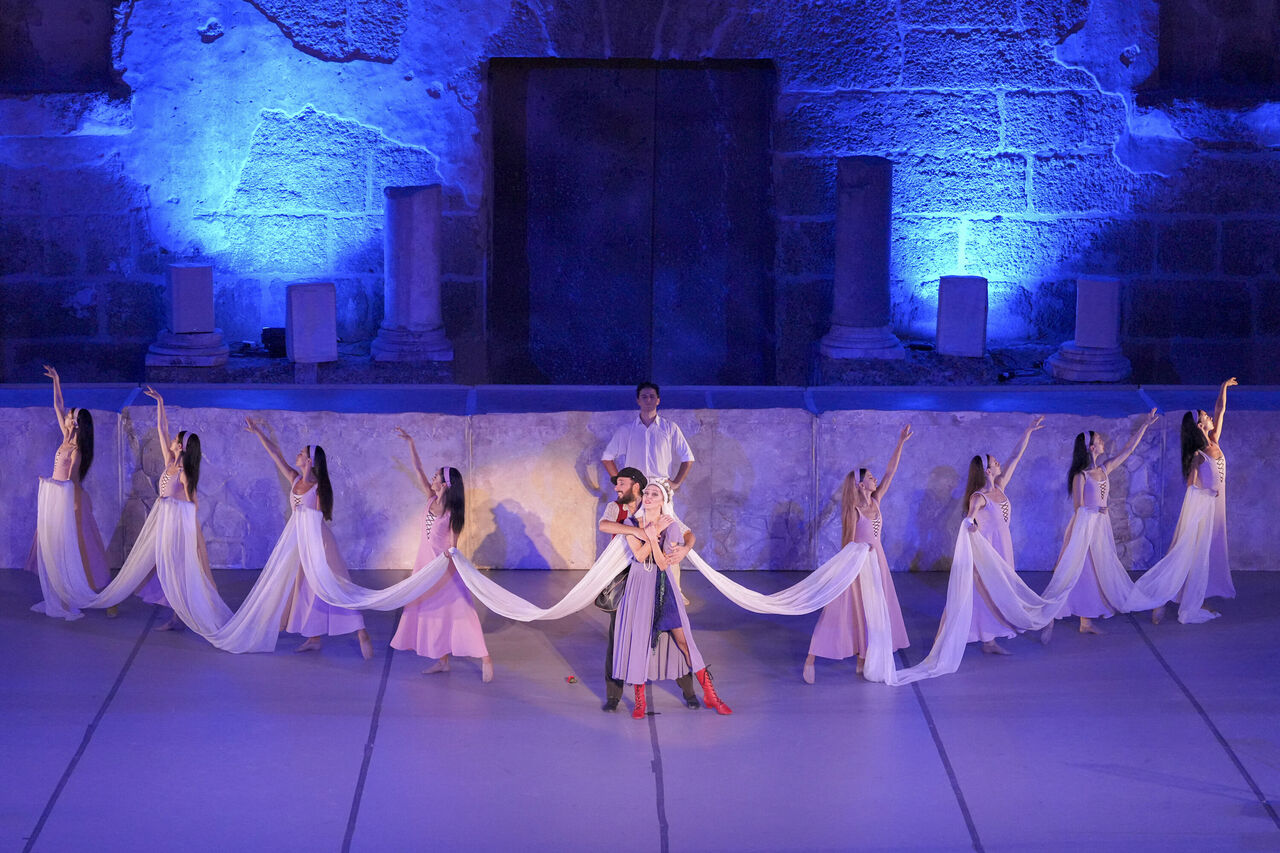 Z O R B A A Y A K T A A L K I S L A N D I 918910 273039