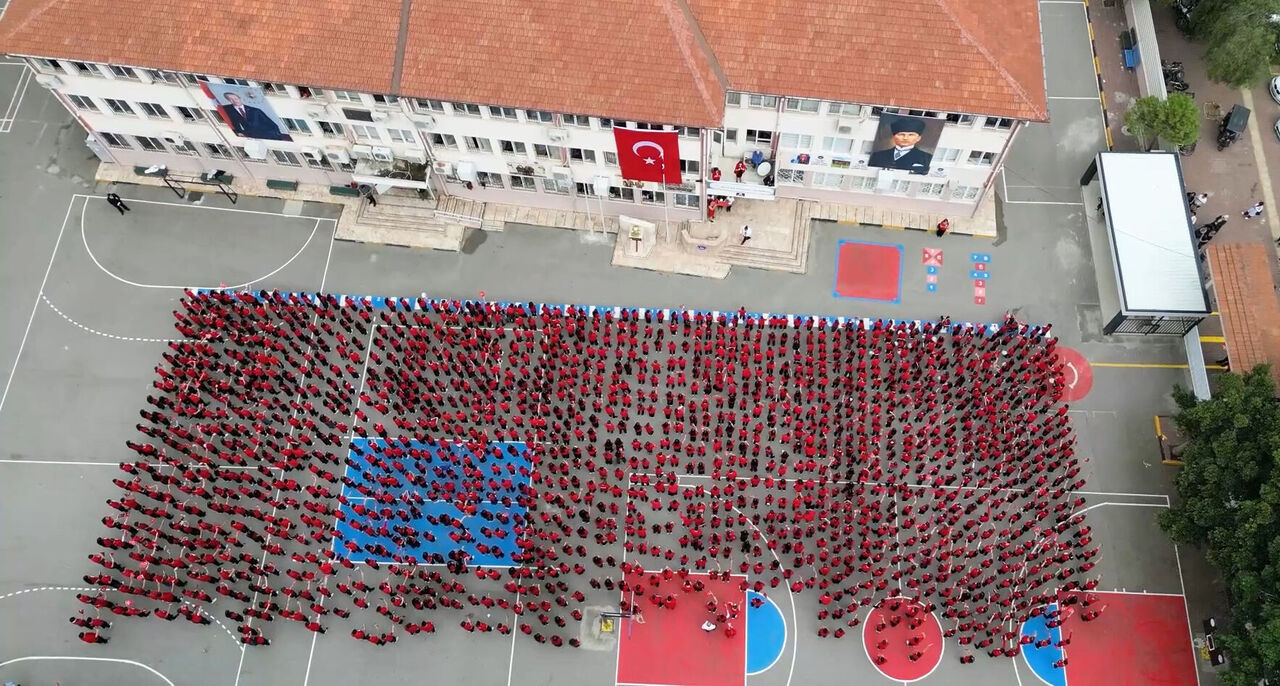 1500 O G R E N C I O K U L B A H C E S I N D E S O Y L E D I K L E 988836 293477