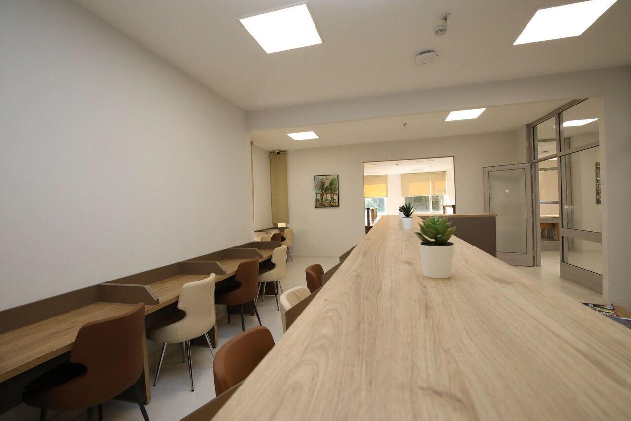 A K D E N I Z U N I V E R S I T E S I K U T U P H A N E S I Y U Z D E 991961 294325