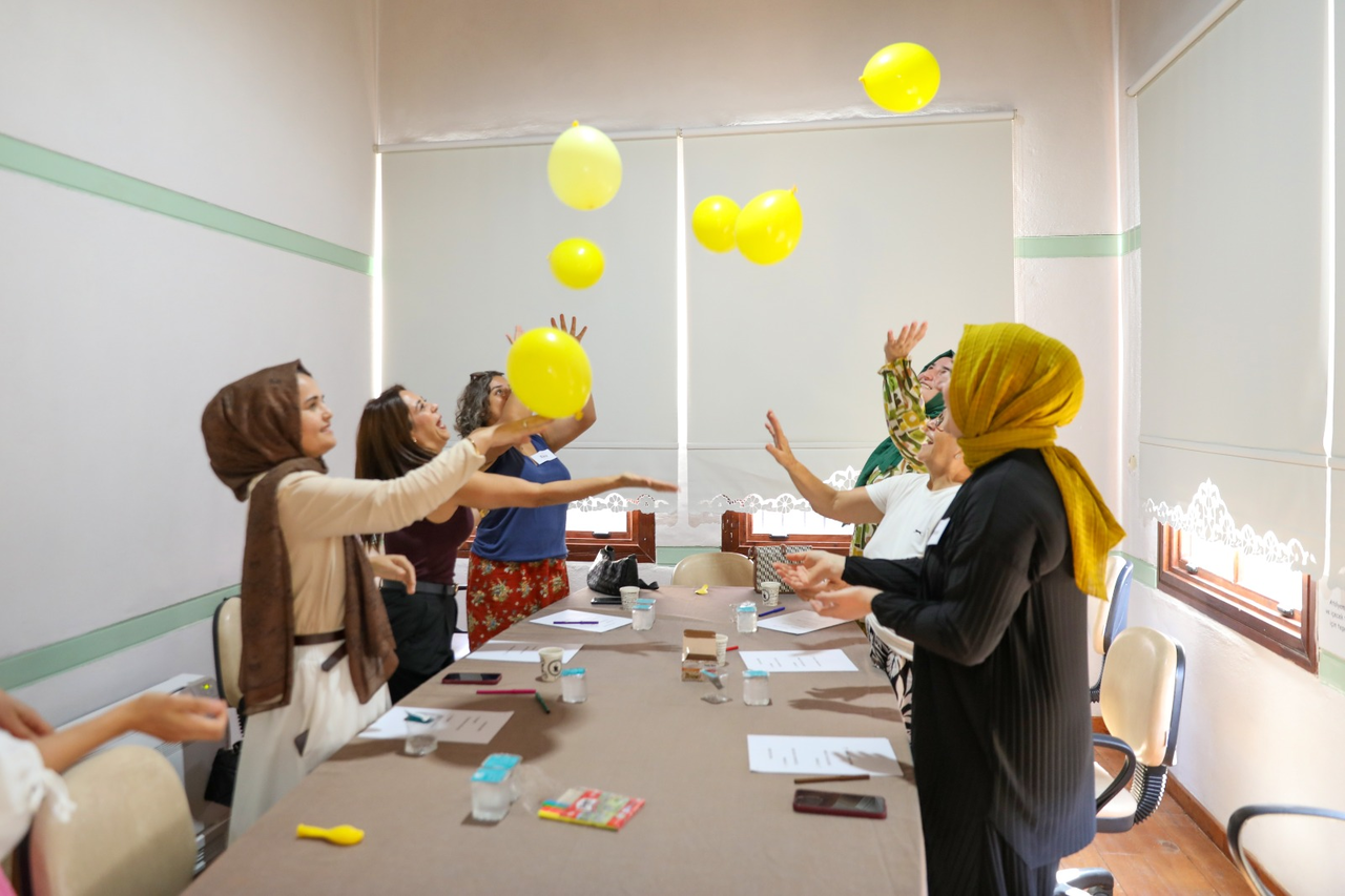 A L A N Y A D A O Z S E F K A T V E S I D D E T S I Z I L E T I S I 944852 280628