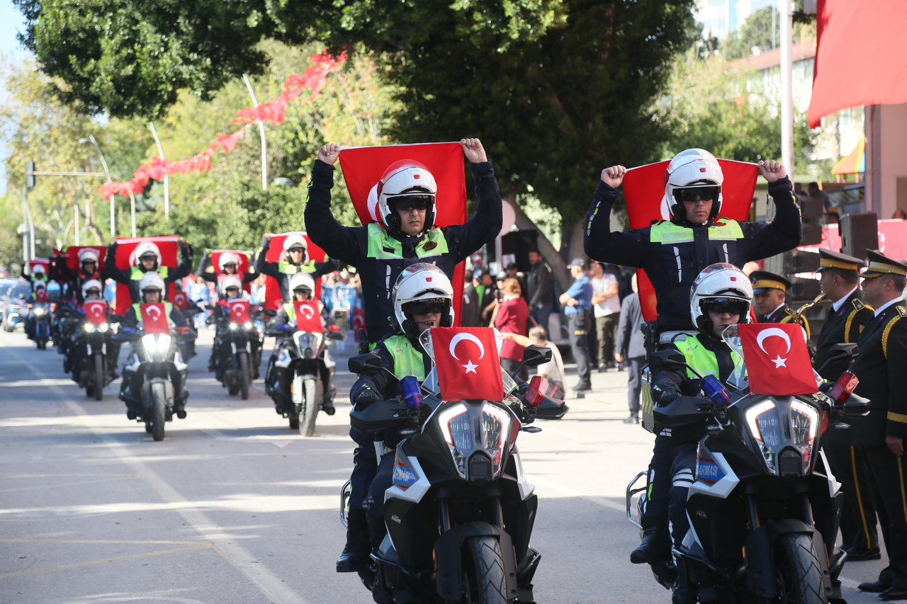 A N T A L Y A D A C U M H U R I Y E T C O S K U S U 988375 293379