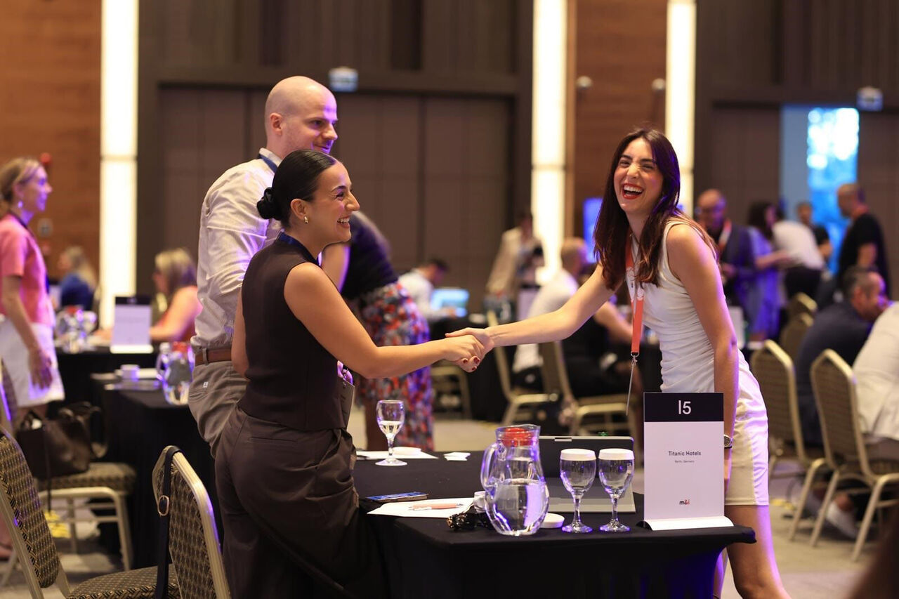 A N T A L Y A M I C E T U R I Z M I N I N O N E C I K A N M E R K E 974180 289296