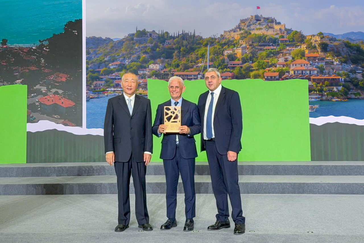 A N T A L Y A’ N I N T A R I H C E N N E T I K A L E U C A G I Z’ A 968826 287745