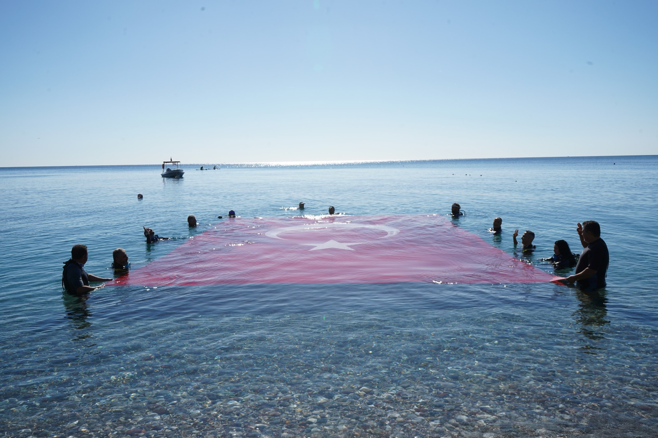 B A Y R A M I S U A L T I N D A B A Y R A K A C A R A K K U T L A D I 988424 293387