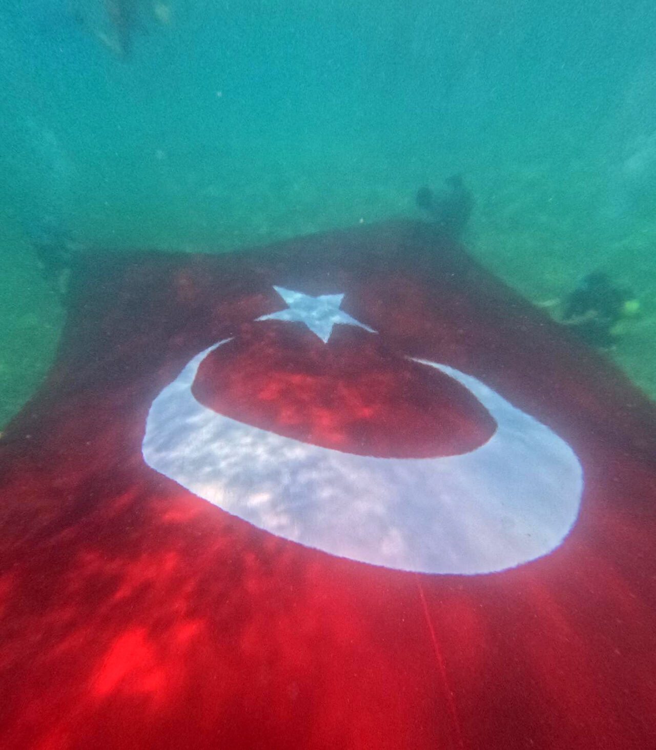 B A Y R A M I S U A L T I N D A B A Y R A K A C A R A K K U T L A D I 988428 293387