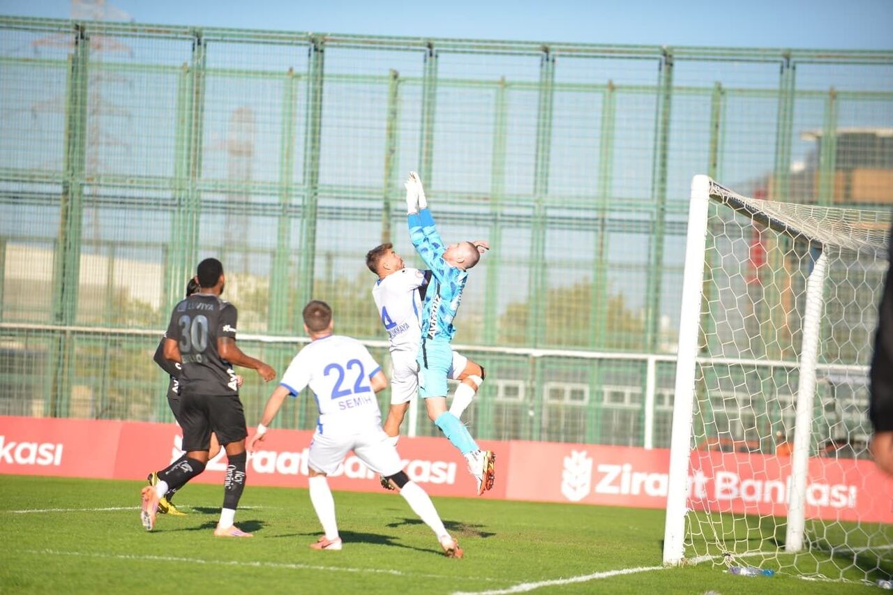 B U R S A Y I L D I R I M S P O R A L A N Y A S P O R 1 2 989387 293604