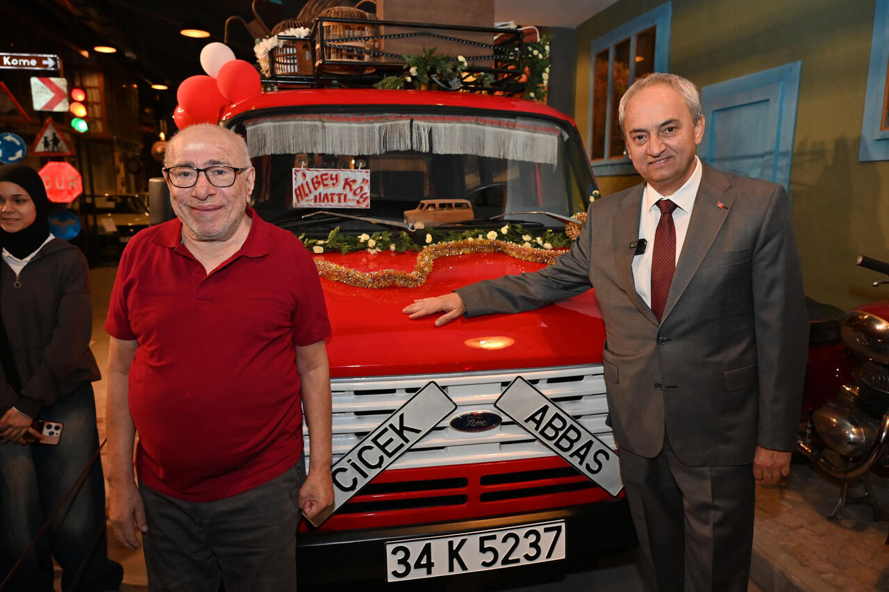 C I C E K A B B A S Y I L L A R S O N R A M I N I B U S U Y L E 953650 283149