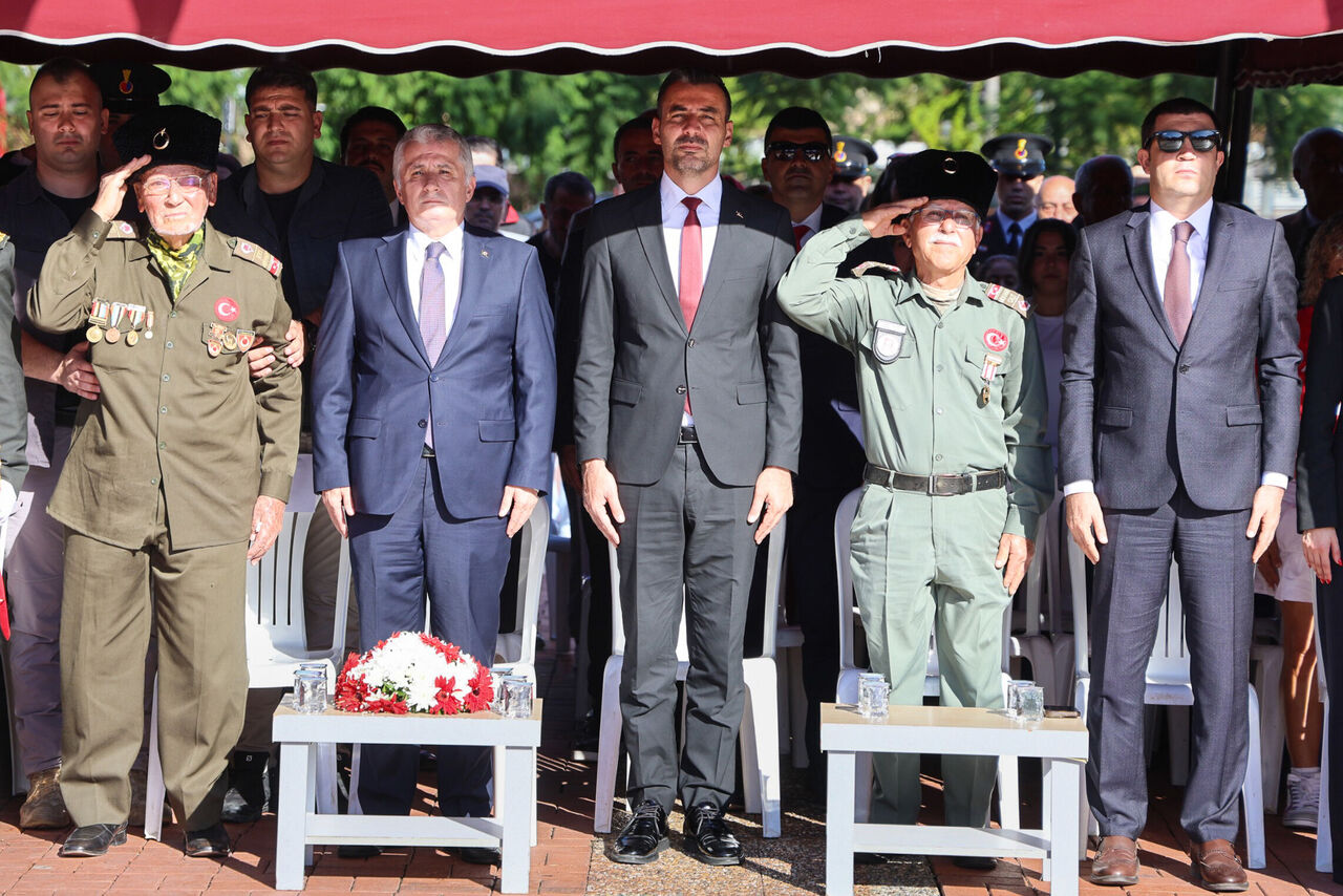 C U M H U R I Y E T I N 102. Y I L D O N U M U M A N A V G A T T 989098 293533