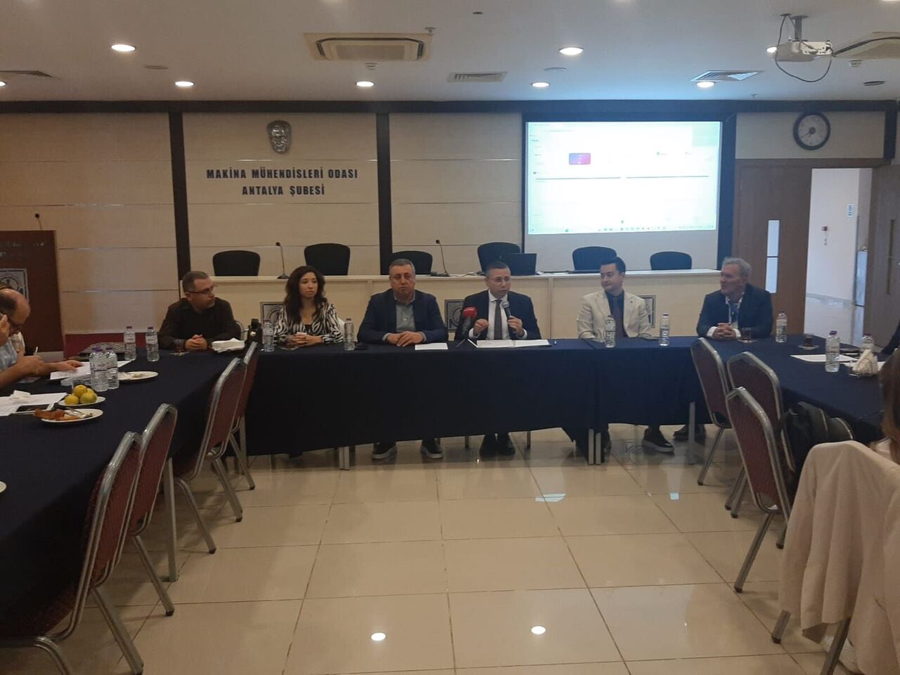 C189Cf68 6Bfa 4E5F A5Bf A61129E8B9A1