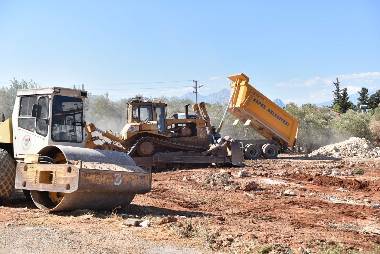 Camlibel Mahallesinin Sokaklari Yeni Acilan Yollarla Birbirine Baglaniyor 2