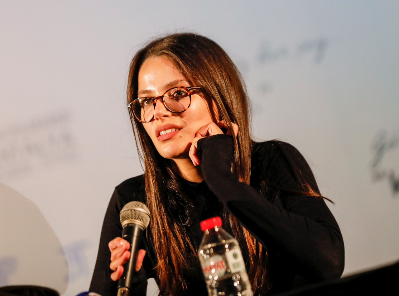 E R K E N K I S A L T I N P O R T A K A L D A I Z L E Y I C I Y 992279 294438