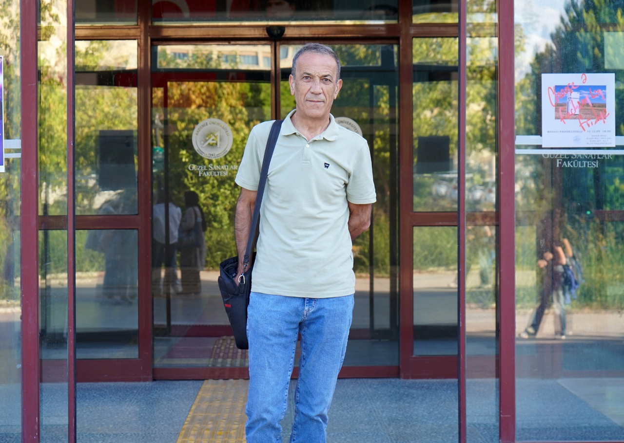 Emekli Hakim Icimde Hep Bir Sinemaci V 985830 292670 (1)