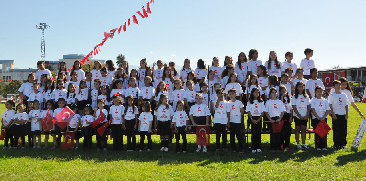 G A Z I P A S A D A C U M H U R I Y E T B A Y R A M I C O S K U Y L A 988756 293455