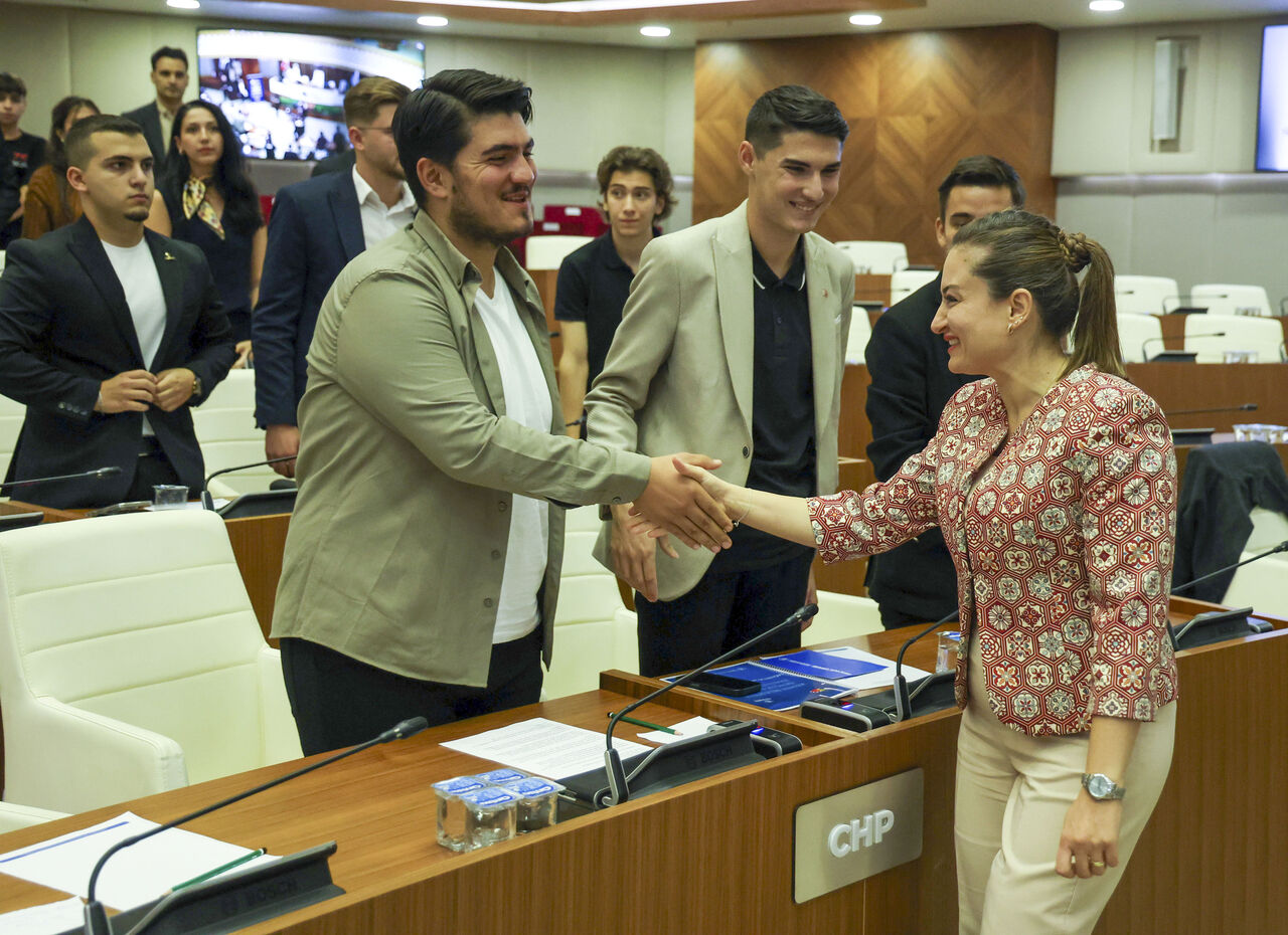 G E N C L I K M E C L I S I 2024 2025 D O N E M I N I K A P A 941403 279547