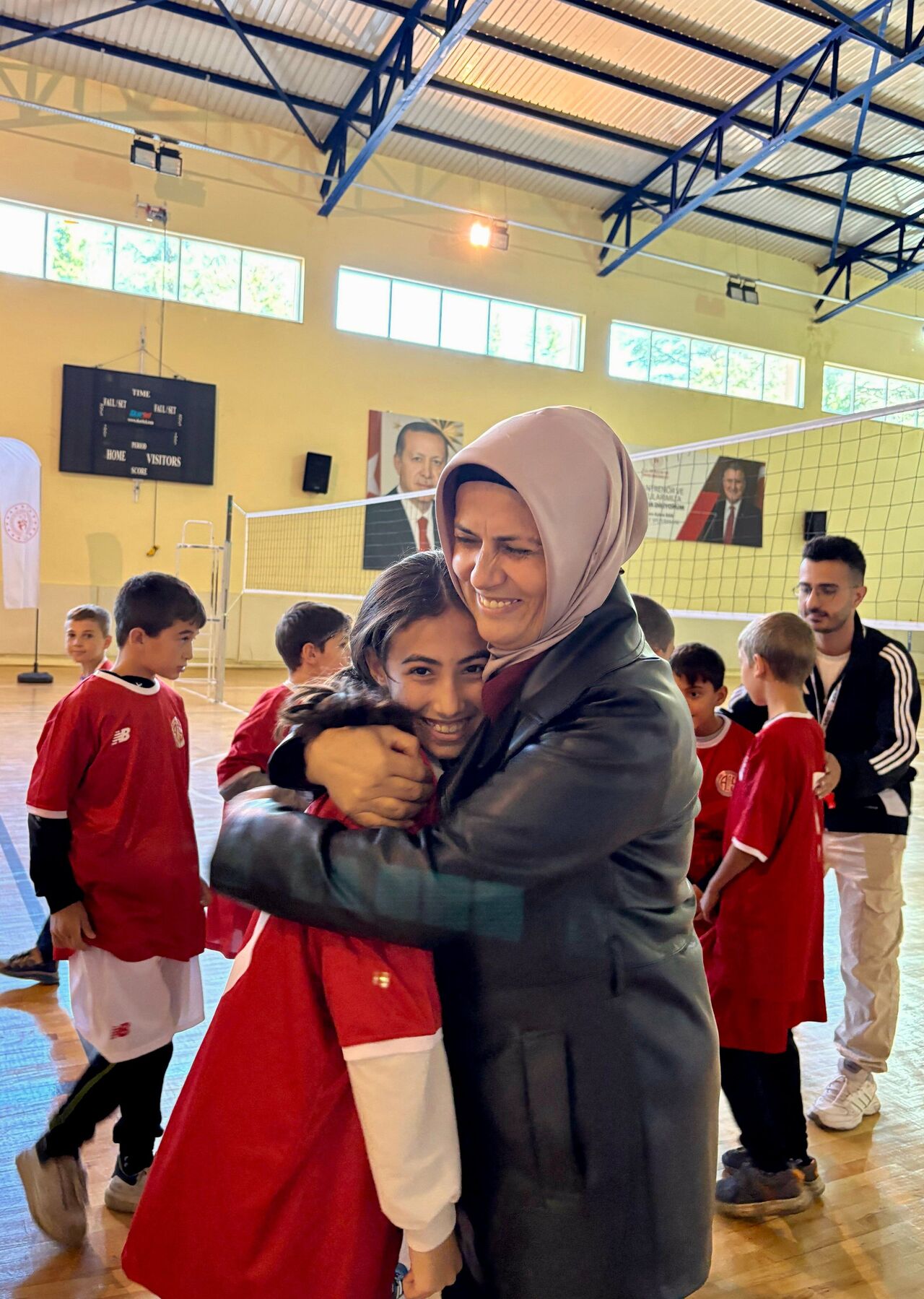 G3 H8Qf3 X Q A Akim J