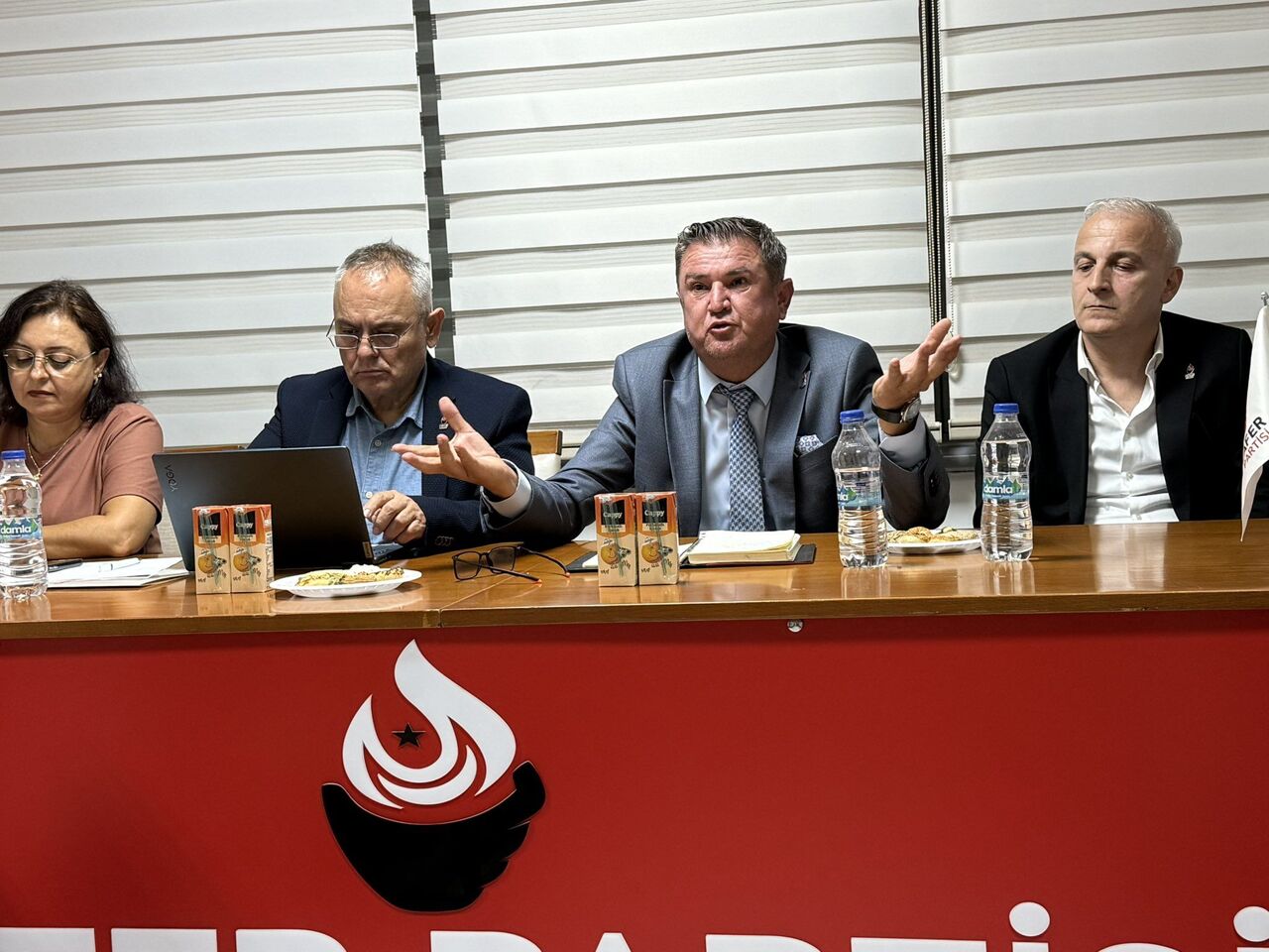 G4 G Svb A X A A Eji8U