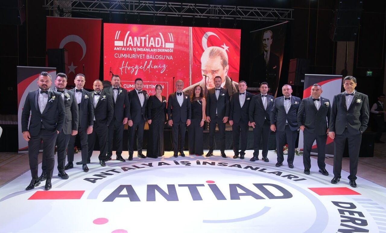 G4Fp5 Ad W E A A W39 S