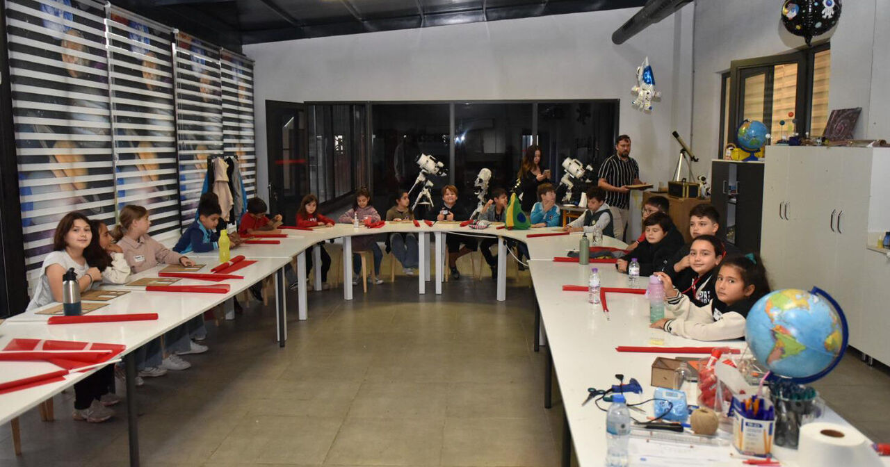 K E P E Z’ D E A T A T U R K V E B I L I M G U N U S O Y L E S I 989049 293508