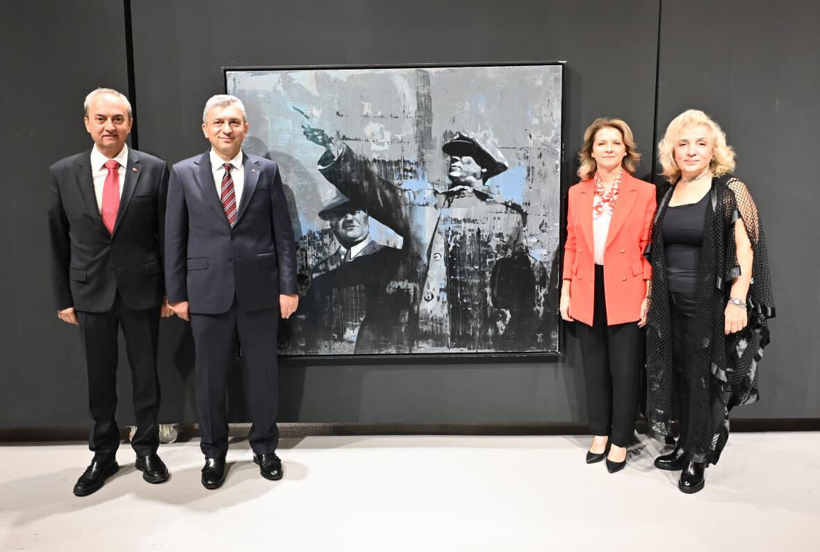 K E P E Z D E N 102. Y I L A O Z E L 102 E S E R C U M H U 989348 293597