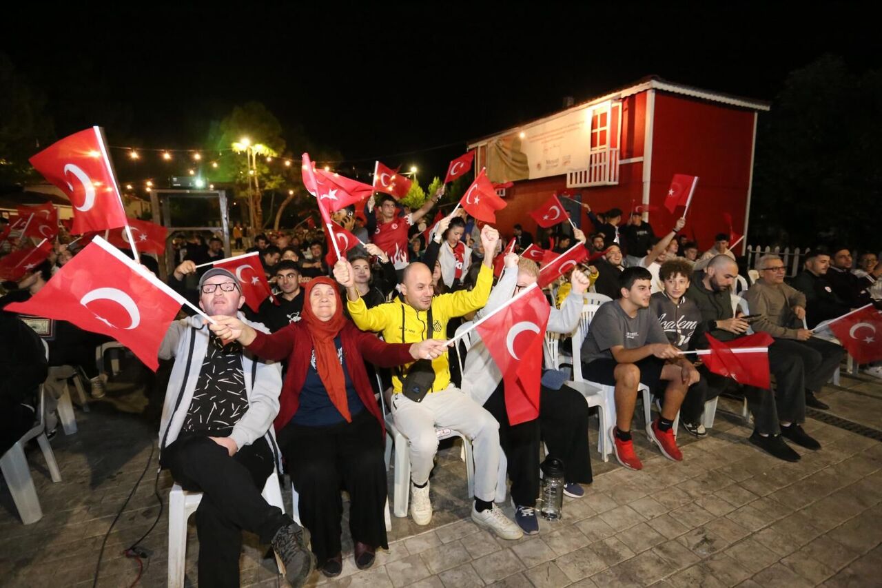 Milli Mac Heyecani Dokumaparkta Yasandi 3