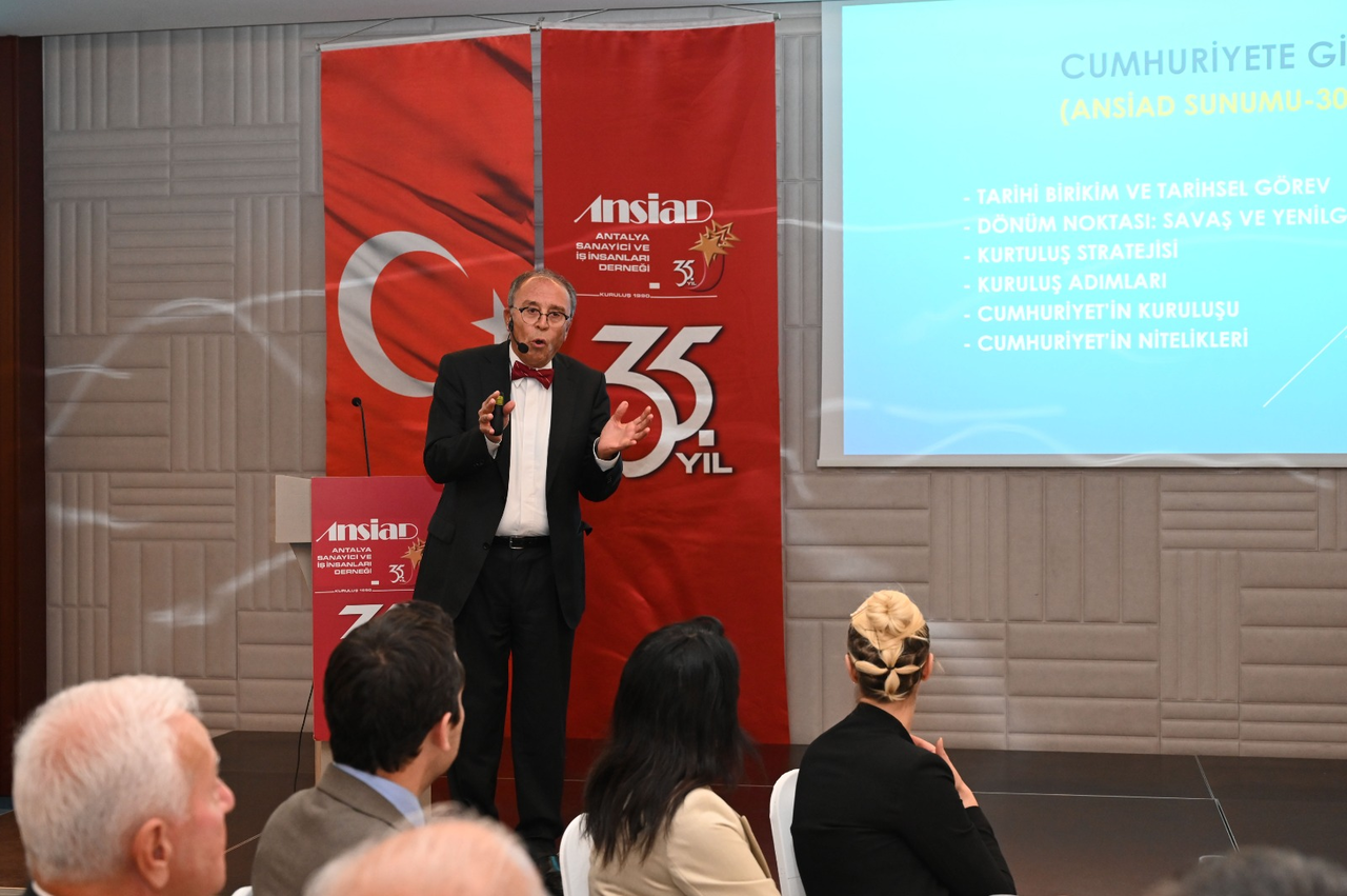 O Z B E K C U M H U R I Y E T I N I K I N C I Y U Z Y I L I B I L 992806 294574