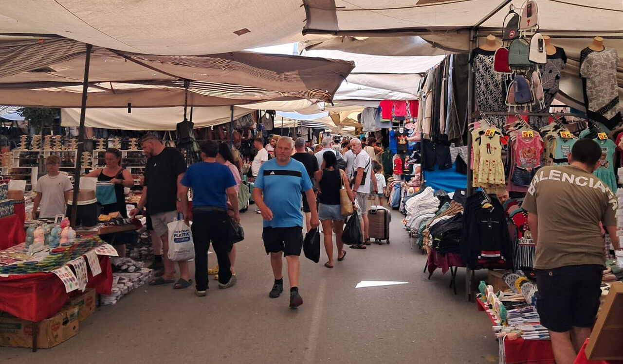 P A Z A R D A T U R I S T Y O G U N L U G U 972237 288714