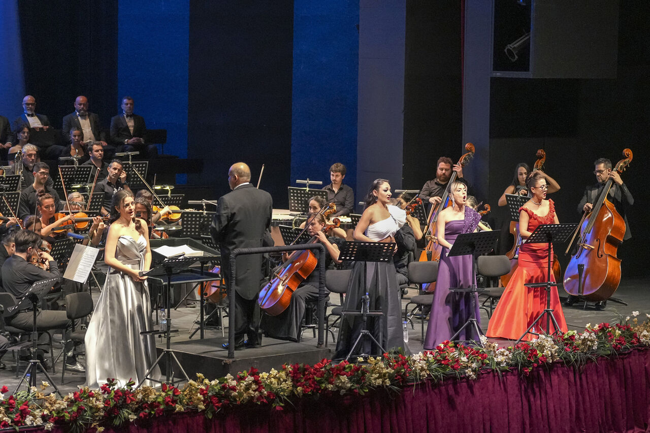 S E Z O N U N I L K P R O M I Y E R I Y E V G E N I O N E G I N 977858 290397