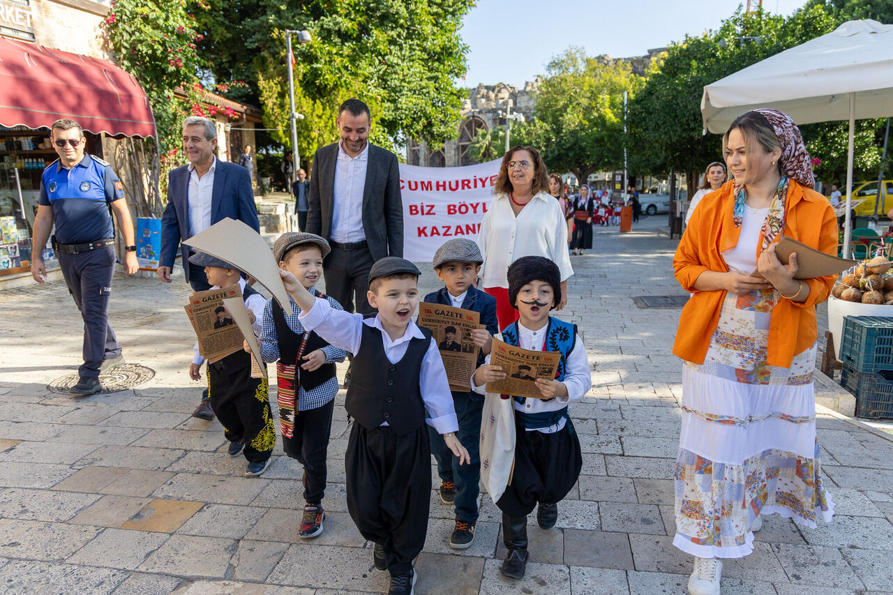 S I D E S O K A K L A R I N D A C U M H U R I Y E T S E V I N C I 985165 292438